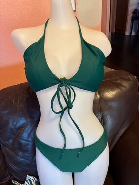 SHEIN Emerald Green Halter Tie Bikini Set